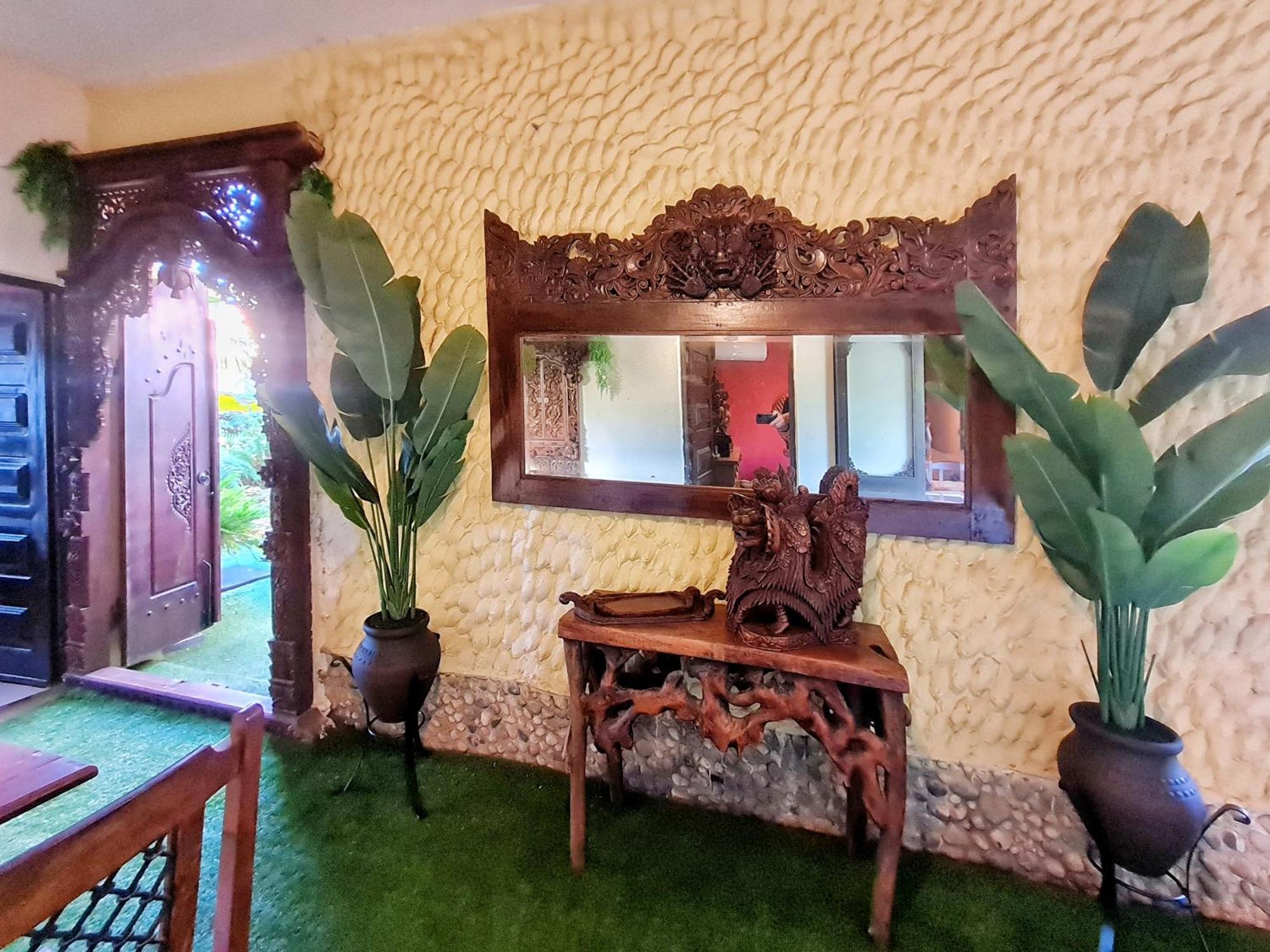Villa Paraiso - Naturism Optional Adults Only Поршеш Стая снимка